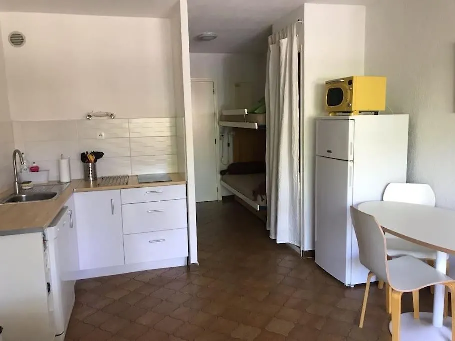 Studio Saint Mandrier 0*, Saint-Mandrier-sur-Mer France